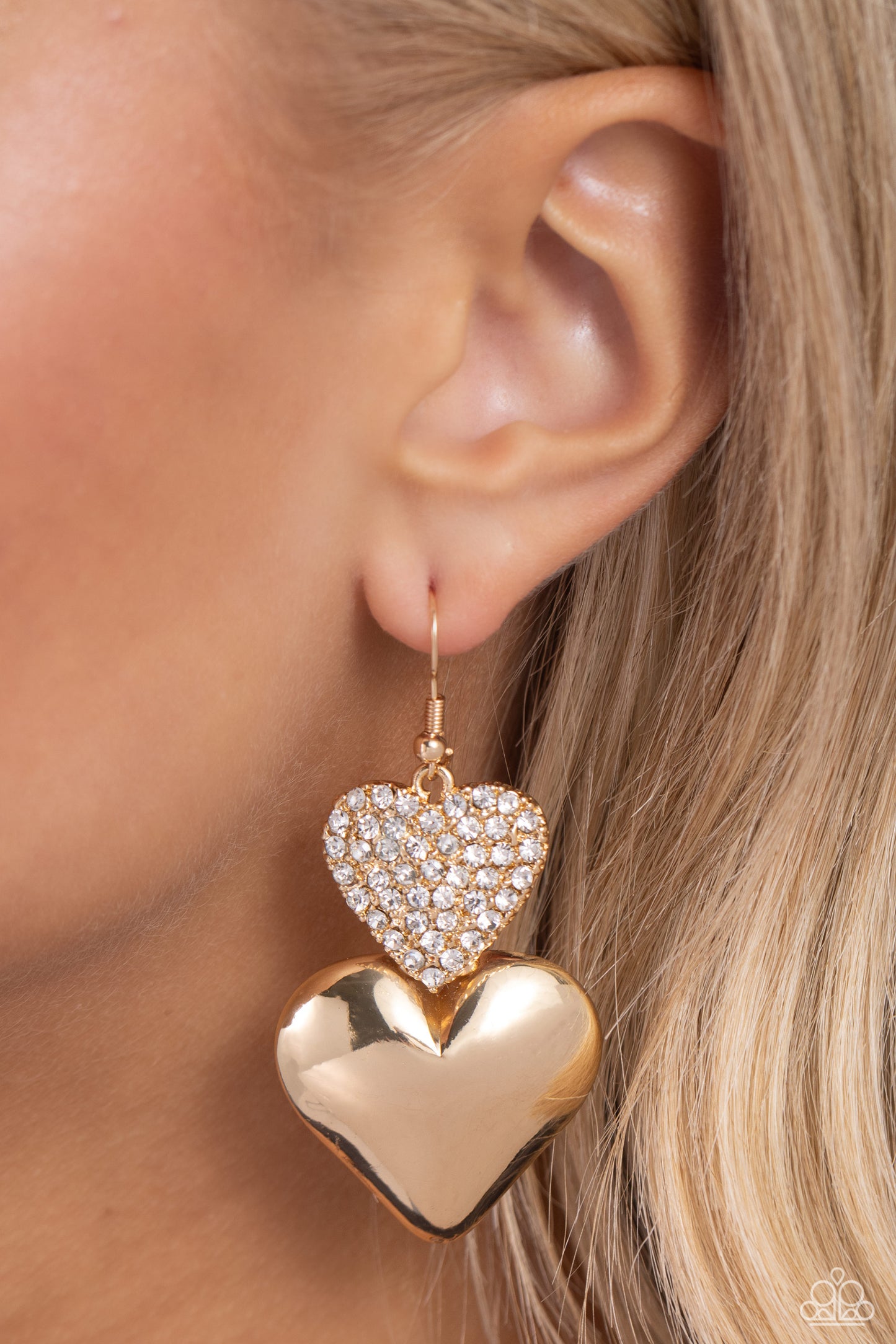 Paparazzi Accessories - Charming Connection - Gold heart Earrings