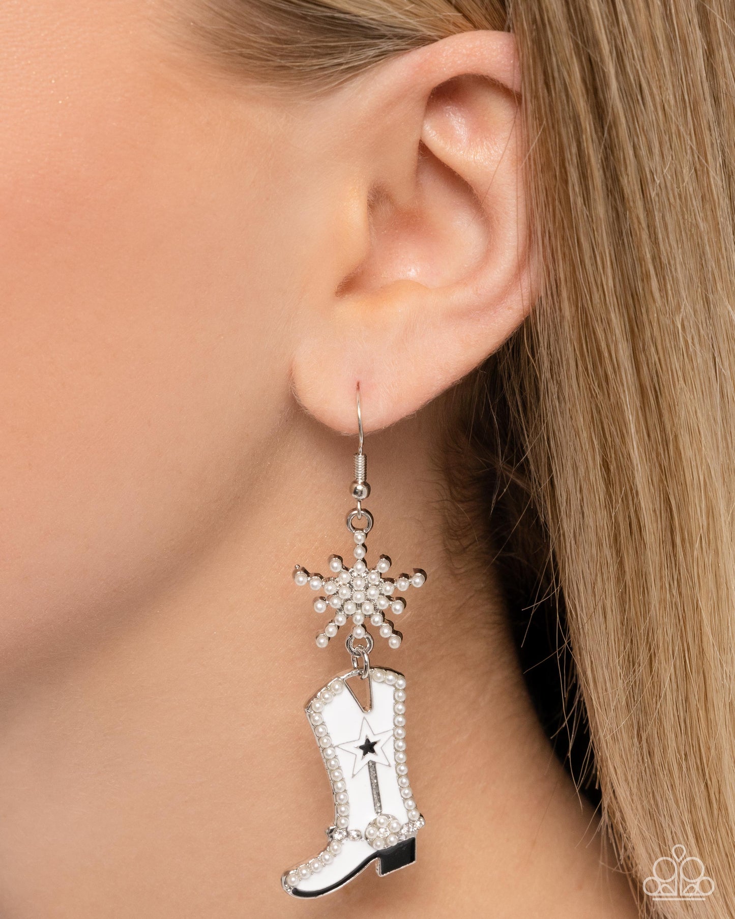 Paparazzi Accessories - Compelling Cowboy - White Earrings