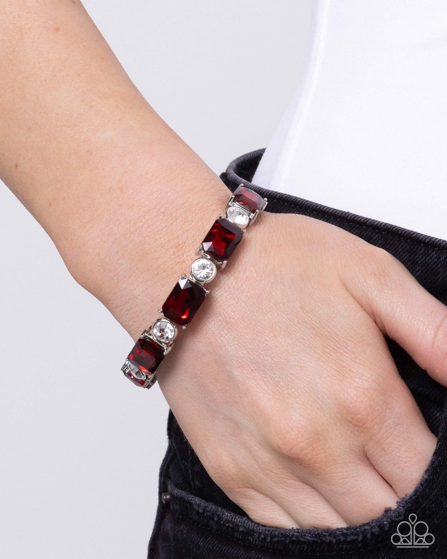 Paparazzi Accessories - Tonight Only! - Red Stone Bracelet