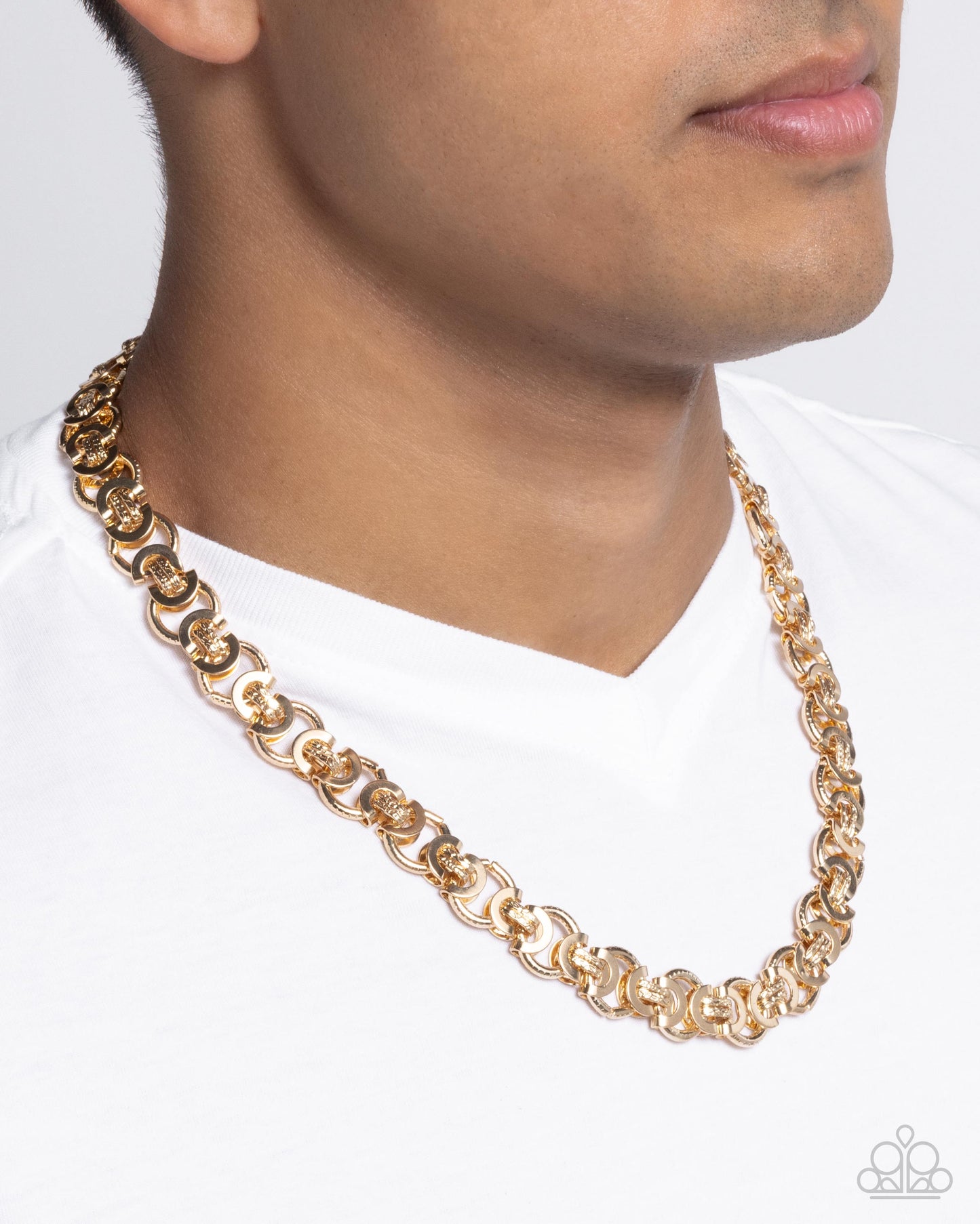 Paparazzi Accessories - Complete Look Gold Urban Necklace and Bracelet