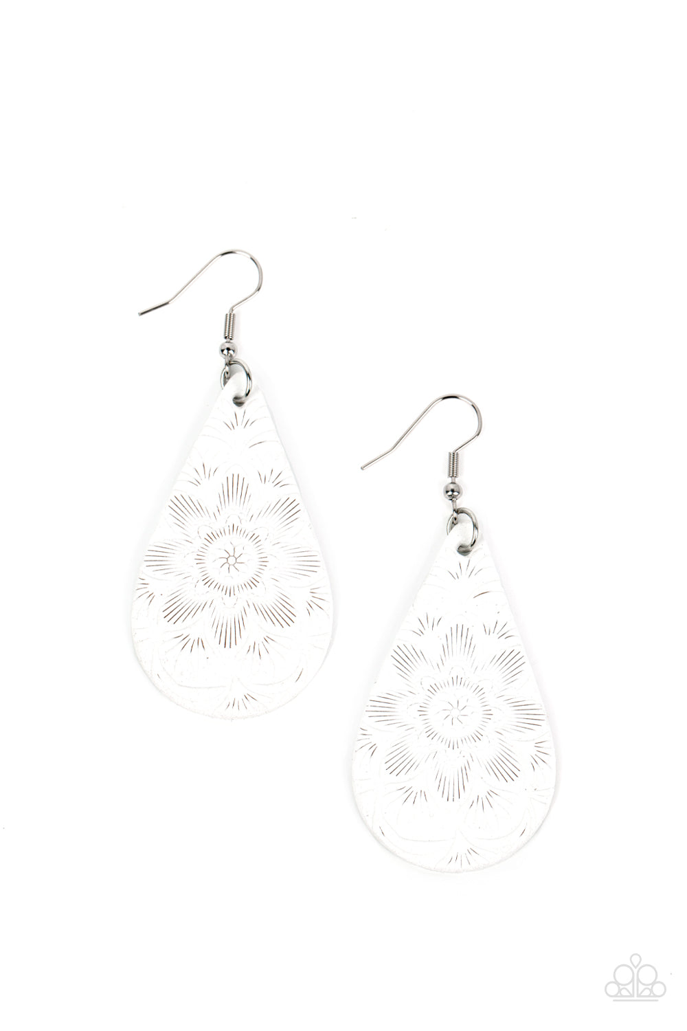 Paparazzi Accessories - Subtropical Seasons - White Earrings