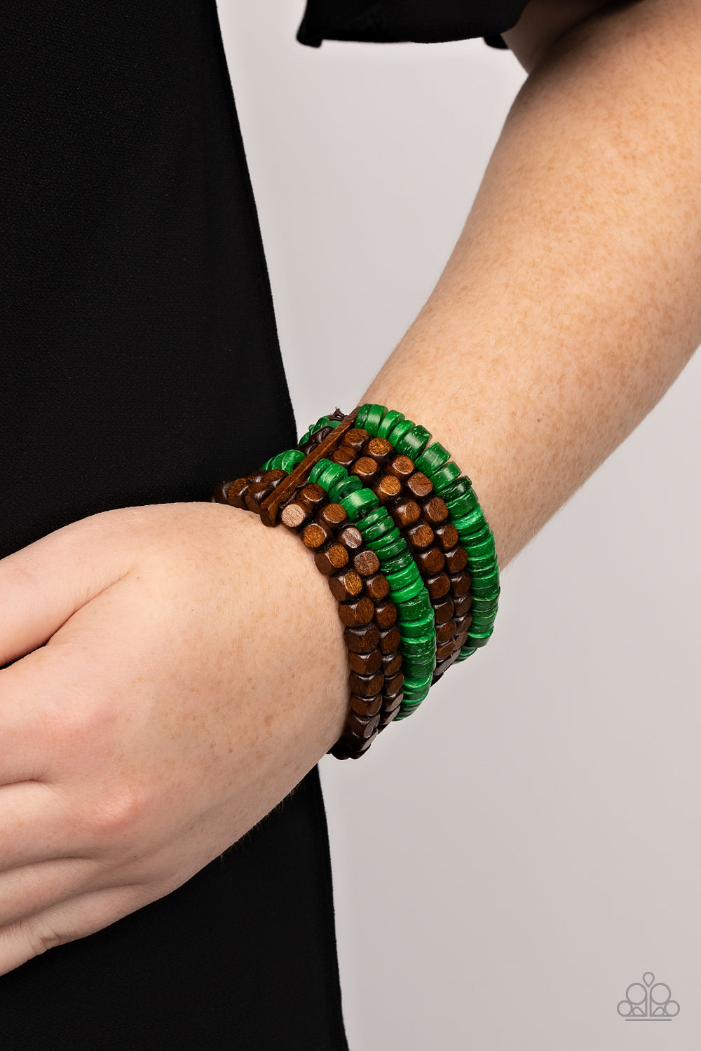 Paparazzi Accessories - Fiji Fiesta - Green Bracelet