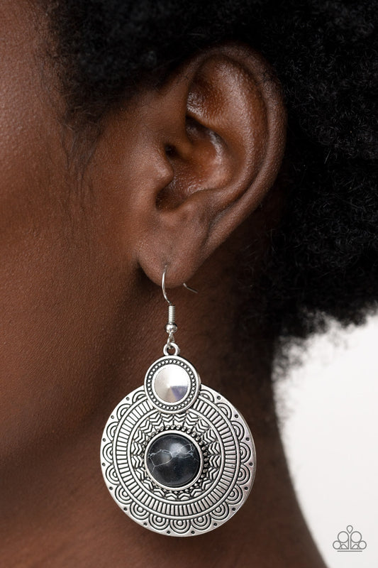 Paparazzi Accessories - Terra Throwdown - Black Earrings