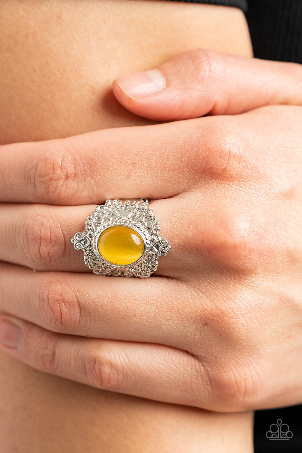 Paparazzi Accessories - Delightfully Dreamy R5 - Yellow Ring